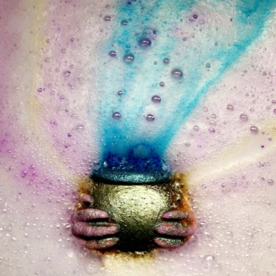 Cauldron Bath Bomb